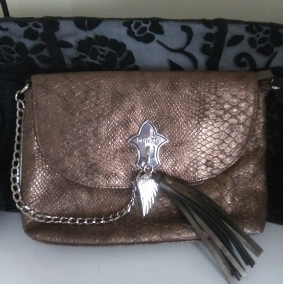 Miss Me Handbags - Miss Me snakeskin purse